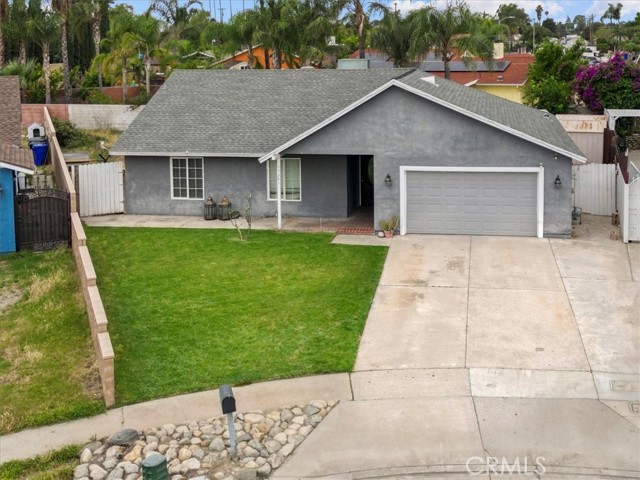 Detail Gallery Image 2 of 28 For 17381 Seville Ct, Fontana,  CA 92335 - 3 Beds | 2 Baths