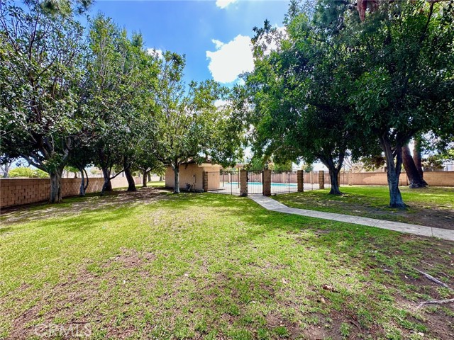 Detail Gallery Image 36 of 40 For 128 Fairview St #1,  Santa Ana,  CA 92704 - 3 Beds | 2/1 Baths
