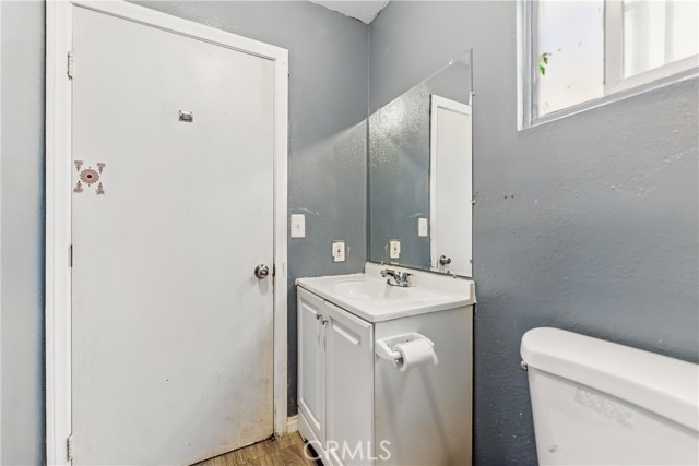 Detail Gallery Image 29 of 39 For 907 E 109th Pl, Los Angeles,  CA 90059 - – Beds | – Baths