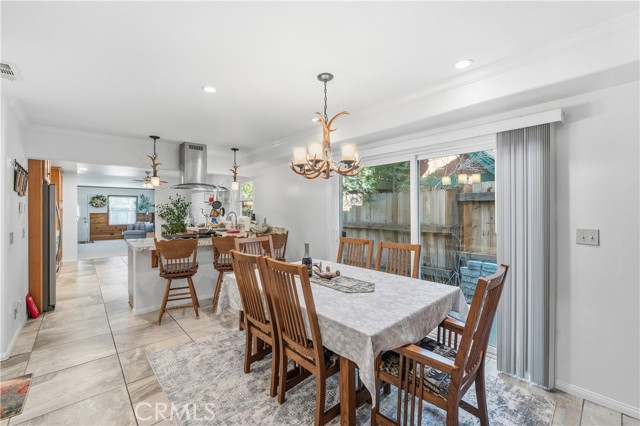 Detail Gallery Image 18 of 59 For 195 Knoll, Big Bear Lake,  CA 92315 - 5 Beds | 4 Baths