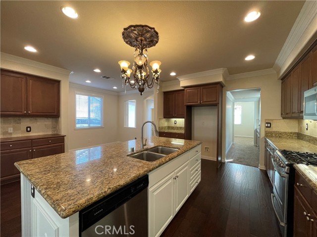 Image 16 of 45 For 40251 Pasadena Drive