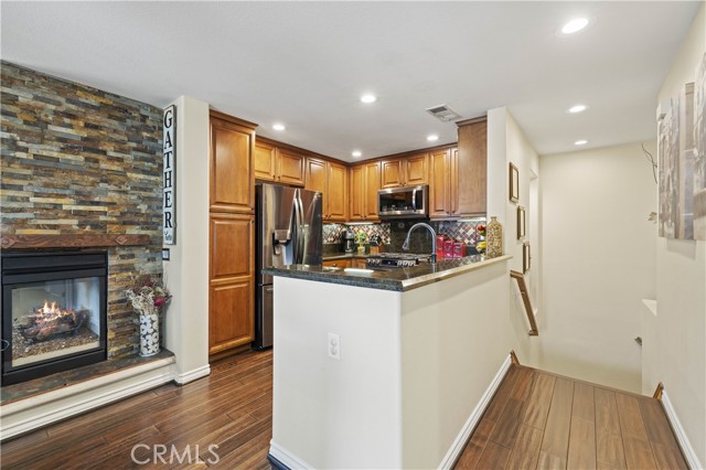 Detail Gallery Image 25 of 33 For 28385 Mirabelle Ln, Saugus,  CA 91350 - 2 Beds | 2 Baths
