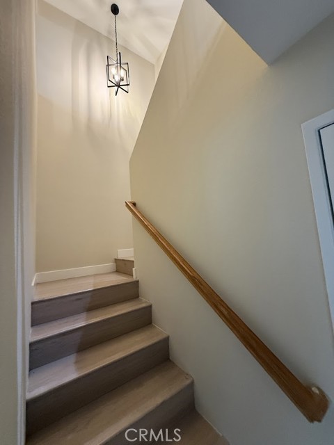 Detail Gallery Image 19 of 29 For 15766 Midwood #4,  Granada Hills,  CA 91344 - 3 Beds | 2/1 Baths