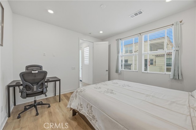 Detail Gallery Image 20 of 39 For 259 Siena, Lake Forest,  CA 92630 - 4 Beds | 3/1 Baths