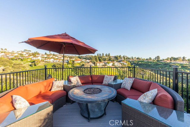 29328 Golden Meadow Drive, Rancho Palos Verdes, California 90275, 4 Bedrooms Bedrooms, ,1 BathroomBathrooms,Residential,Sold,Golden Meadow,SB22060477