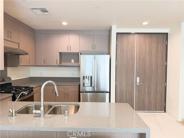 Front Image Thumbnail for CRWS26071450