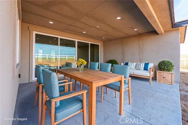 Detail Gallery Image 30 of 40 For 13744 Seven Hills Dr, Riverside,  CA 92503 - 4 Beds | 3 Baths