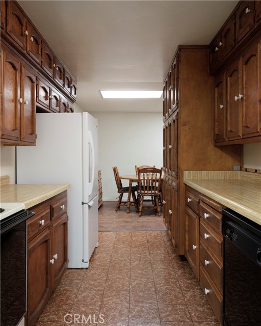 Detail Gallery Image 8 of 20 For 426 Golden West, Arroyo Grande,  CA 93420 - 2 Beds | 2 Baths