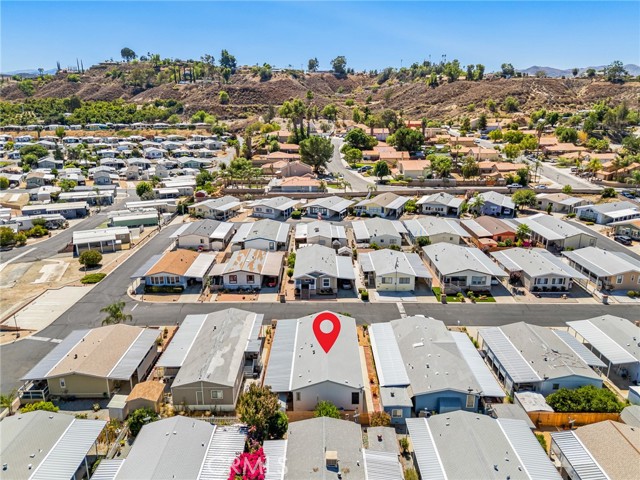 44725 E Florida Avenue, Hemet CA: https://media.crmls.org/medias/a3f9e12b-77cb-4863-9395-594aa929ebba.jpg