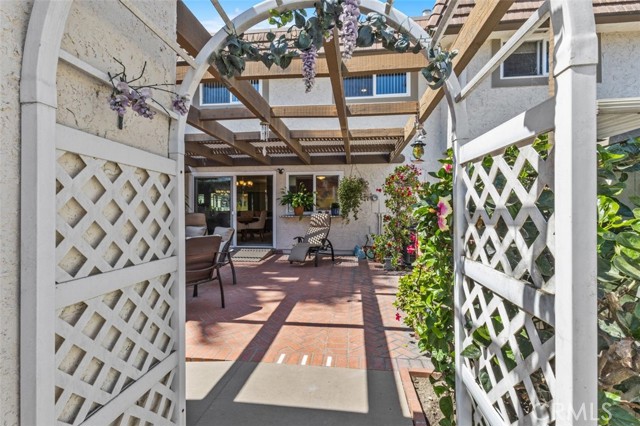 Detail Gallery Image 20 of 27 For 13966 Chelmsford Lane, Westminster,  CA 92683 - 4 Beds | 3 Baths