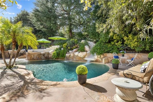 Detail Gallery Image 40 of 44 For 24587 Lola, Newhall,  CA 91321 - 5 Beds | 3 Baths