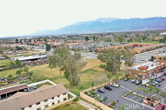 Detail Gallery Image 7 of 19 For 16635 Arrow Bld, Fontana,  CA 92335 - – Beds | – Baths