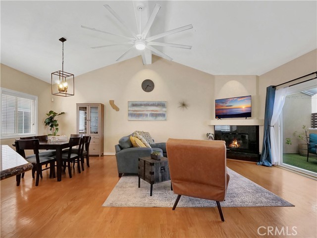 2604 Voorhees Avenue, Redondo Beach, California 90278, 4 Bedrooms Bedrooms, ,2 BathroomsBathrooms,Residential,Sold,Voorhees,PV22133331