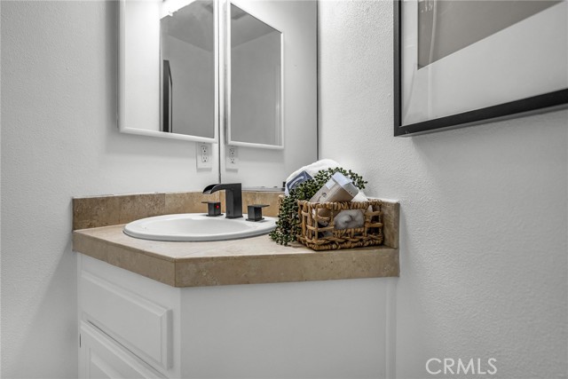 2514 Vanderbilt Ln, Redondo Beach, California 90278, 4 Bedrooms Bedrooms, 0 ,2 BathroomsBathrooms,Residential,For Sale,Vanderbilt Ln,0,SB26161438