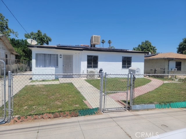 948 W 14th