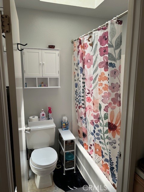 10591 Lakeside S Drive, Garden Grove CA: https://media.crmls.org/medias/a3fe4444-d82d-49f4-90da-4b214ab26d96.jpg