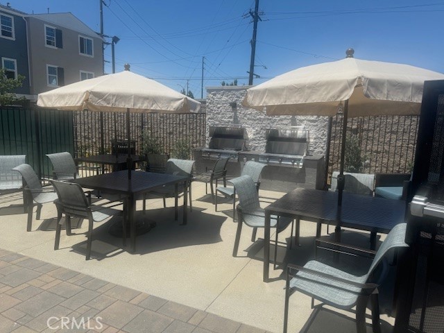 1369 Wingfoot, Carson CA: https://media.crmls.org/medias/a3fea708-748d-4c18-8dff-d5e25244f3e8.jpg