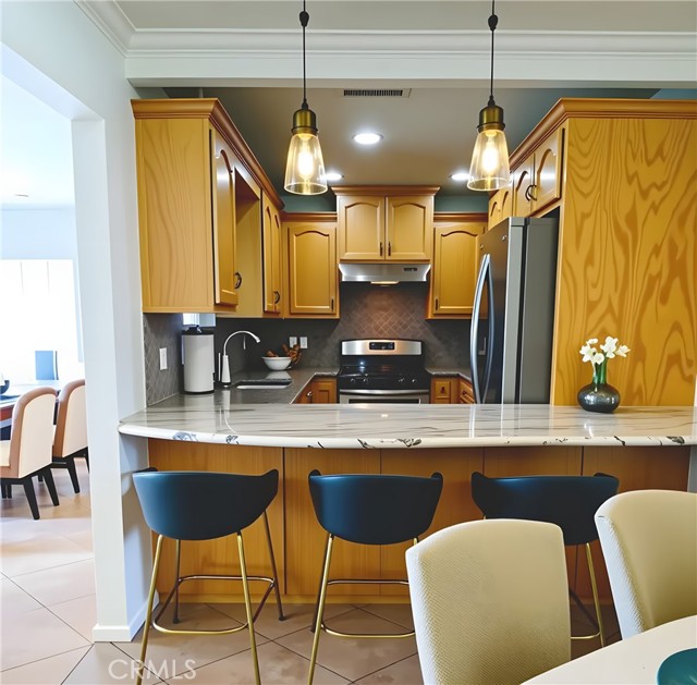 Detail Gallery Image 4 of 35 For 16614 Samgerry Dr, Valinda,  CA 91744 - 3 Beds | 2 Baths