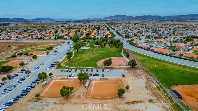 1650 Elmbridge Lane, Hemet CA: https://media.crmls.org/medias/a3ff4578-de05-4d32-bb65-b325139fbf64.jpg