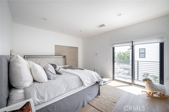 Detail Gallery Image 18 of 30 For 5826 Craner Ave, North Hollywood,  CA 91601 - – Beds | – Baths