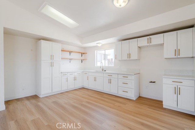 16233 Manzanita Street, Hesperia CA: https://media.crmls.org/medias/a4006e5a-5a81-45c5-90c7-ed800c865fa8.jpg