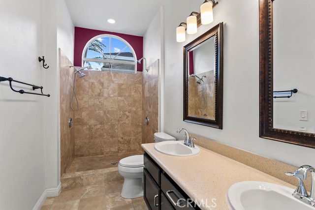 Detail Gallery Image 11 of 16 For 25102 Calle Playa #D,  Laguna Niguel,  CA 92677 - 2 Beds | 2/1 Baths