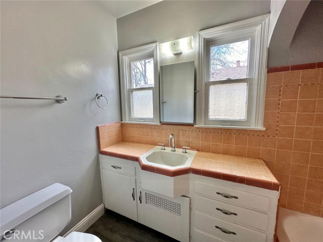 Detail Gallery Image 20 of 28 For 4236 E Ball Ave, Fresno,  CA 93702 - 2 Beds | 1 Baths