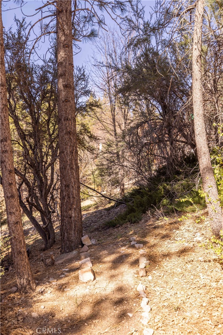 https://media.crmls.org/medias/a4018082-2dd9-44c9-ab9f-97d42f3b717e.jpg?preset=X-Large