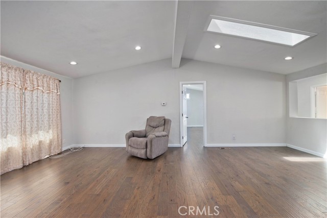 Detail Gallery Image 6 of 53 For 32031 Emerald Lane, Castaic,  CA 91384 - 4 Beds | 3 Baths