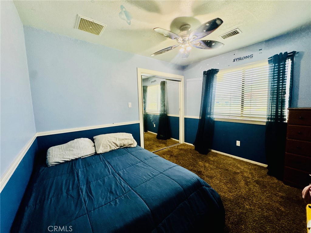 https://media.crmls.org/medias/a4026248-0b28-4138-996c-98745c07f700.jpg?preset=X-Large