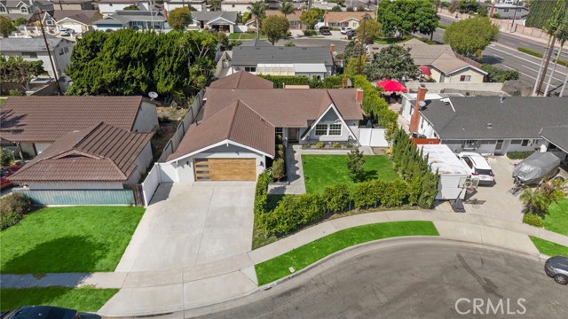 Detail Gallery Image 43 of 49 For 4951 Maui Cir, Huntington Beach,  CA 92649 - 4 Beds | 2 Baths