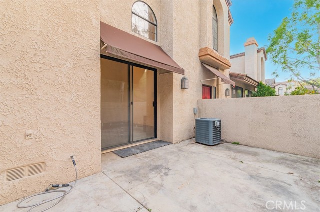 Detail Gallery Image 15 of 17 For 20 Rock Cliff, Pomona,  CA 91766 - 2 Beds | 2 Baths