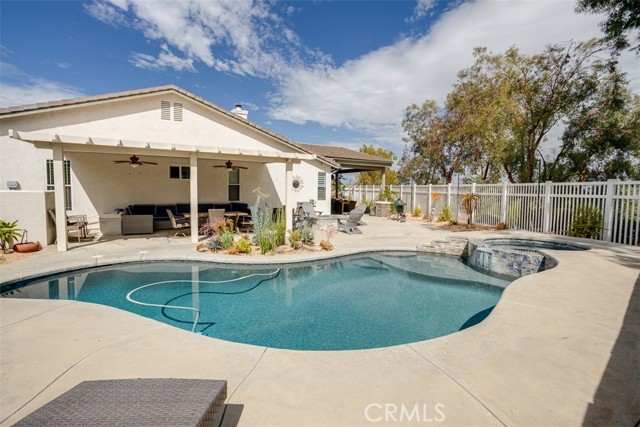 4225 W Riviera, Corona CA: https://media.crmls.org/medias/a4027329-1d32-4b27-b1b8-0fbff8f4bcde.jpg