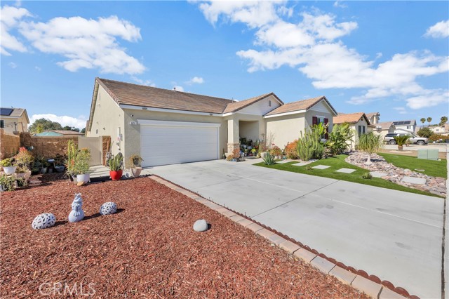 Detail Gallery Image 4 of 41 For 971 Donner, Hemet,  CA 92543 - 4 Beds | 2 Baths