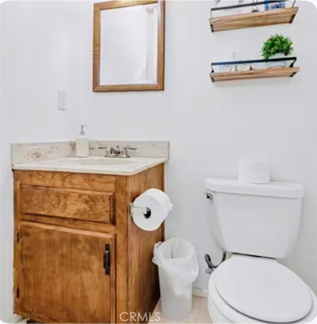 Detail Gallery Image 20 of 30 For 43354 Deer Canyon, Big Bear Lake,  CA 92315 - 3 Beds | 2/1 Baths