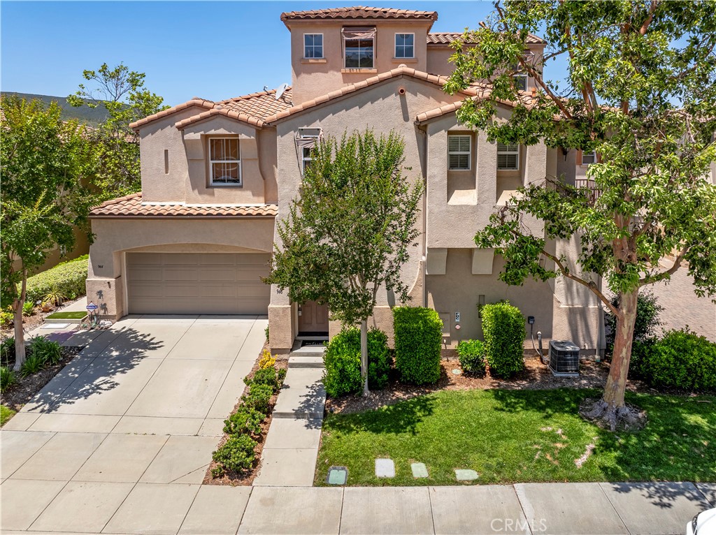 946 Bolex Way