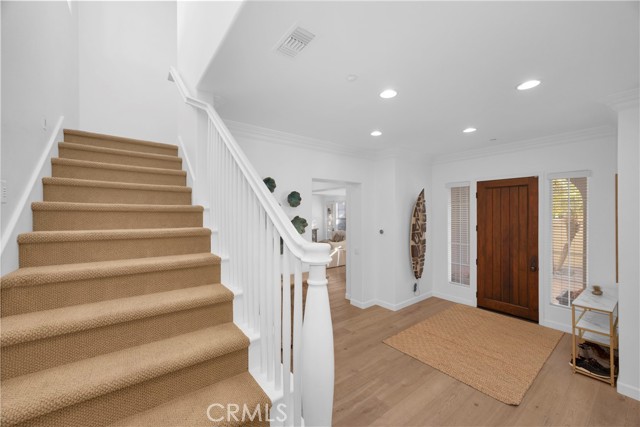Detail Gallery Image 33 of 61 For 21331 Balerma Ln, Huntington Beach,  CA 92648 - 4 Beds | 3/1 Baths