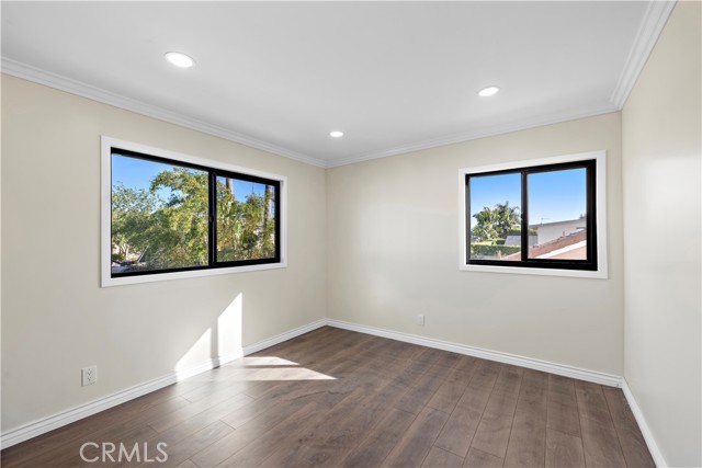 Detail Gallery Image 18 of 29 For 21662 Saluda Cir, Huntington Beach,  CA 92646 - 4 Beds | 3 Baths