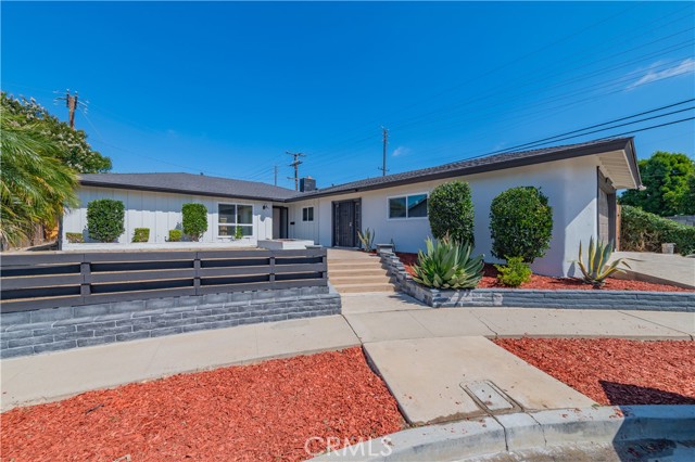 3202 Montana AVE