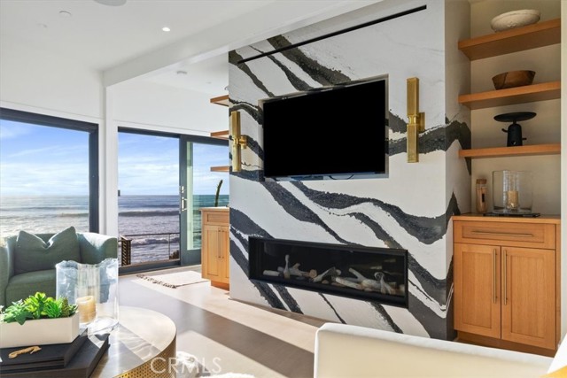 Image 18 of 70 For 2107 Sherwood Drive