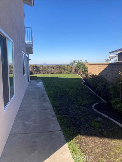 24845 Lagrima, Mission Viejo CA: https://media.crmls.org/medias/a40648f7-5e9e-42db-b1a2-a4d0be52b90b.jpg