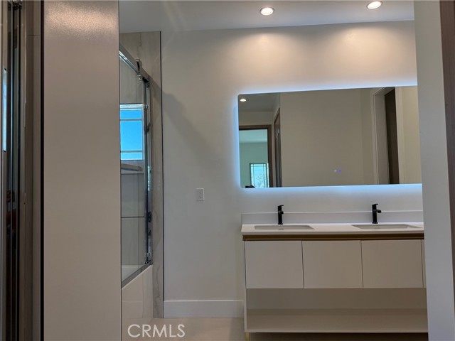 10347 Mapledale Street, Bellflower CA: https://media.crmls.org/medias/a406c49c-29c3-4bf8-ab84-4a516de13e79.jpg