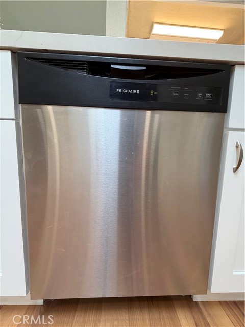 Detail Gallery Image 5 of 23 For 40635 Revere Ave, Hemet,  CA 92544 - 3 Beds | 2 Baths