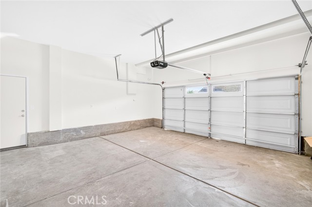 1324 Estel photo 48