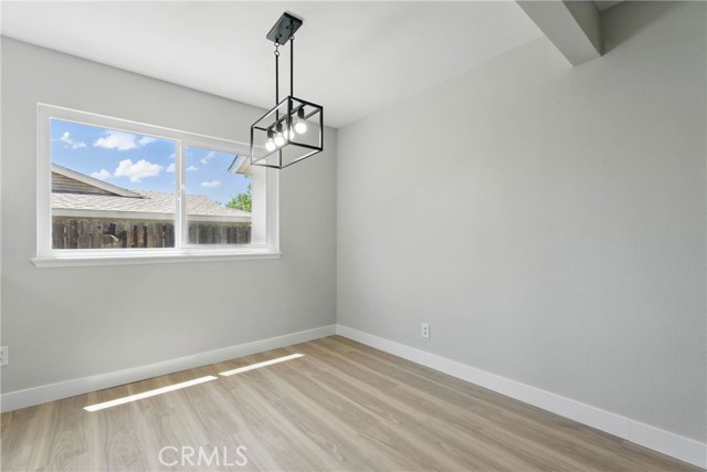 Detail Gallery Image 9 of 32 For 5105 Acacia Ave, San Bernardino,  CA 92407 - 3 Beds | 2 Baths