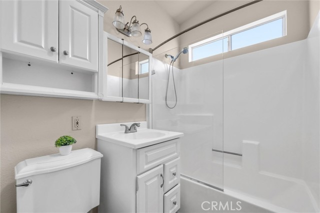 Detail Gallery Image 15 of 30 For 9562 Canton Ave, Anaheim,  CA 92804 - 4 Beds | 2 Baths