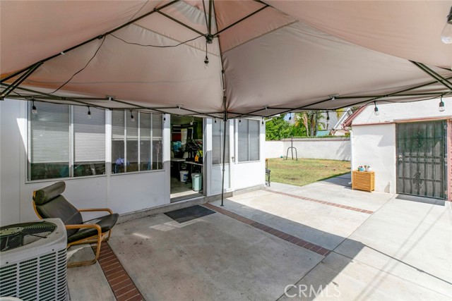 533 Hawthorne Street, Glendale CA: https://media.crmls.org/medias/a4085a57-3ee6-44db-9c1d-6003dbe87c38.jpg
