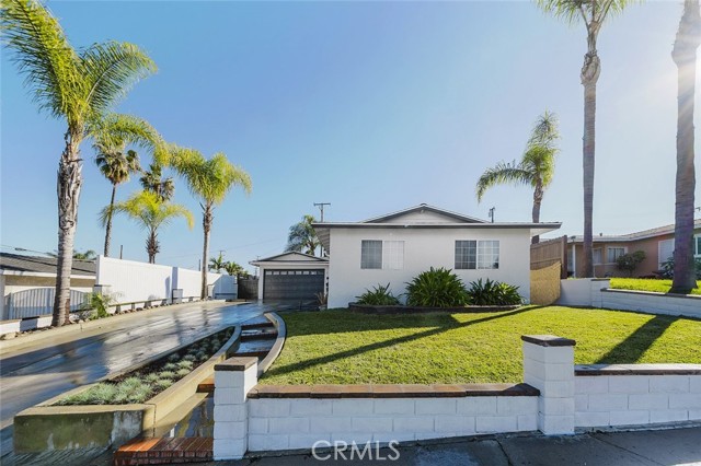 Front Image Thumbnail for CRDW25259319