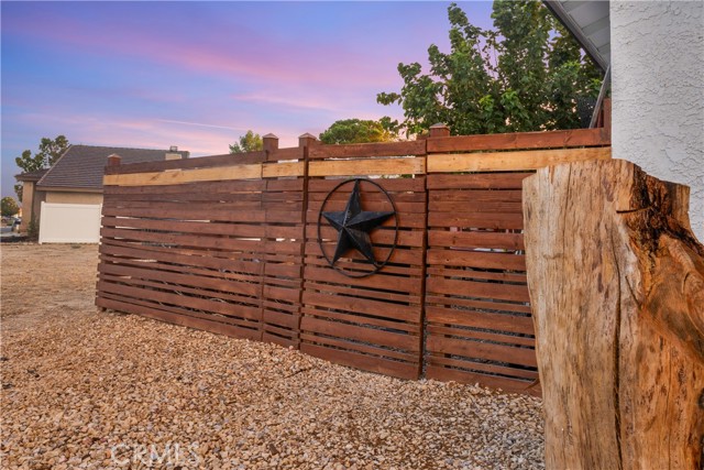 Detail Gallery Image 3 of 21 For 26848 Corona Dr, Helendale,  CA 92342 - 3 Beds | 2 Baths