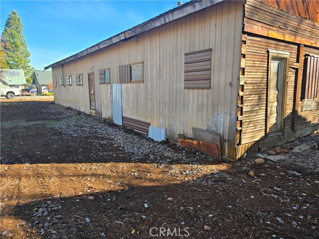 Detail Gallery Image 6 of 22 For 503 Birch St, Westwood,  CA 96137 - 2 Beds | 1 Baths